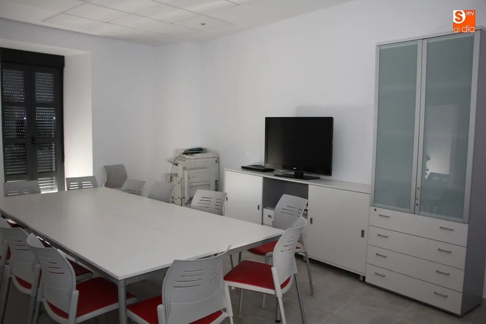 Foto 10 - Comienza el traslado del mobiliario del Centro Cultural al nuevo ayuntamiento  