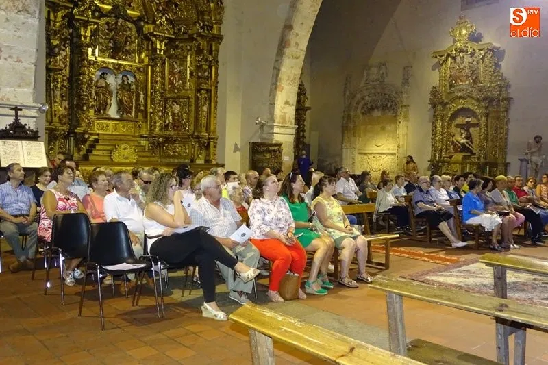 Foto 10 - Concierto de la Coral Albense en la Iglesia de San Juan  