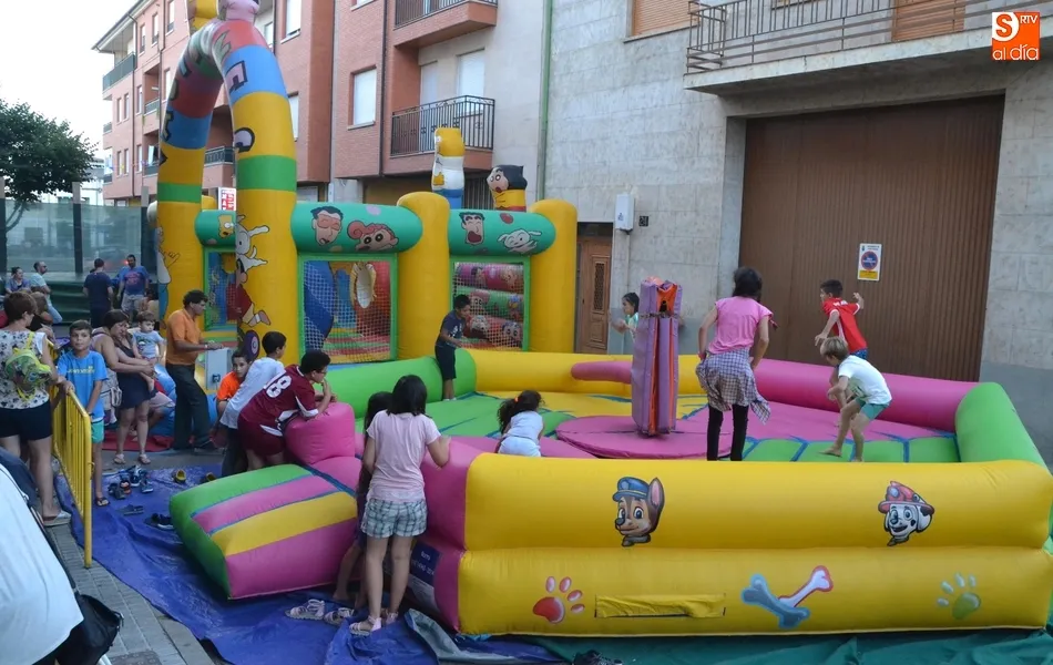 Los niños protagonizan el inicio de las fiestas de Santa Ana  