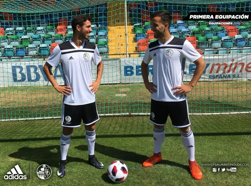 Foto 2 - El Salamanca UDS desvela el dise&ntilde;o de sus equipaciones para la pr&oacute;xima temporada