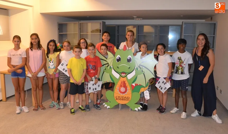 Foto 2 - Mir&oacute;briga Kids completa sus sesiones con ni&ntilde;os poni&eacute;ndoles &lsquo;deberes&rsquo;  