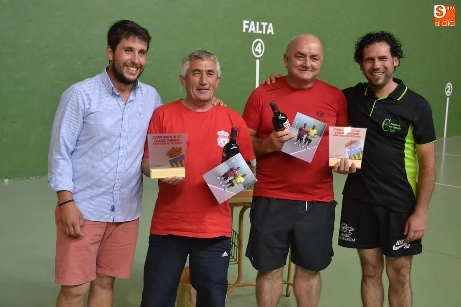 Foto 10 - La pareja zamorana integrada por Luis y V&iacute;ctor se adjudica el IV Open de Frontenis  
