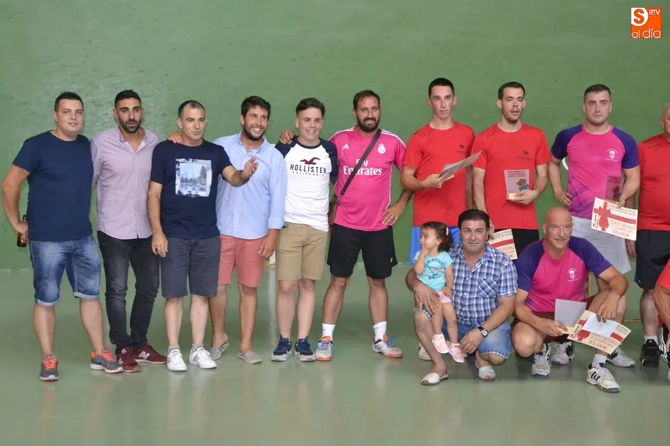 Foto 6 - La pareja zamorana integrada por Luis y V&iacute;ctor se adjudica el IV Open de Frontenis  