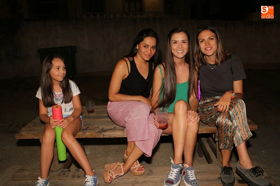 Foto 6 - Jos&eacute; Mar&iacute;a S&aacute;nchez Rodilla comparte an&eacute;cdotas y recuerdos en un emotivo preg&oacute;n festivo