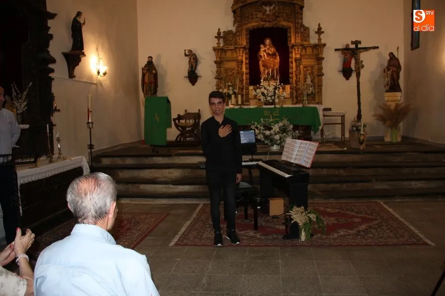 Foto 11 - Brillante concierto de piano de Hugo Hern&aacute;ndez Curto en Monterrubio de la Sierra