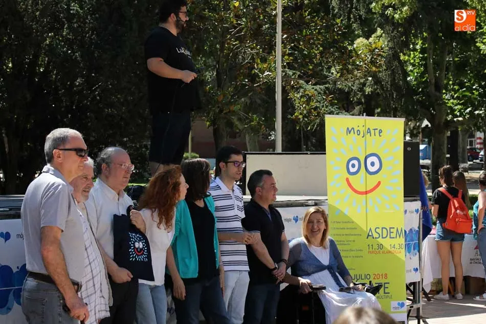 Foto 10 - La Alamedilla acoge la campa&ntilde;a solidaria de los enfermos de esclerosis