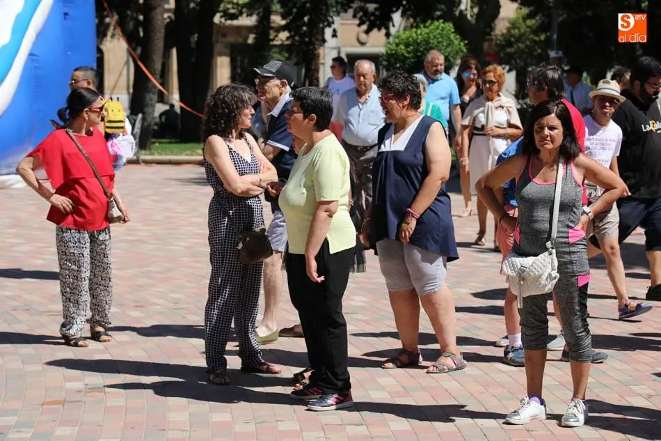 Foto 6 - La Alamedilla acoge la campa&ntilde;a solidaria de los enfermos de esclerosis