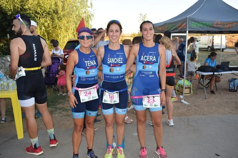 Foto 11 - Sonia S&aacute;nchez y Antonio Cerezo se llevan la victoria en el Duatl&oacute;n de Aldearrodrigo