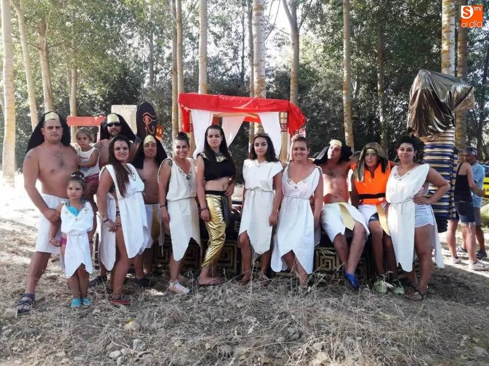 Foto 3 - El Tormes se llena de originalidad a su paso por Encinas de Arriba