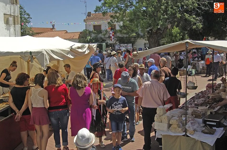 Gran ambiente durante todo el día en Puebla de Azaba | Fotos Adrián Martín
