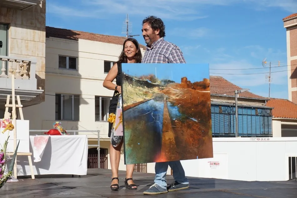 Foto 2 - Gonzalo Prieto Cordero triunfa con una imagen de la fuente de los Cirbunales