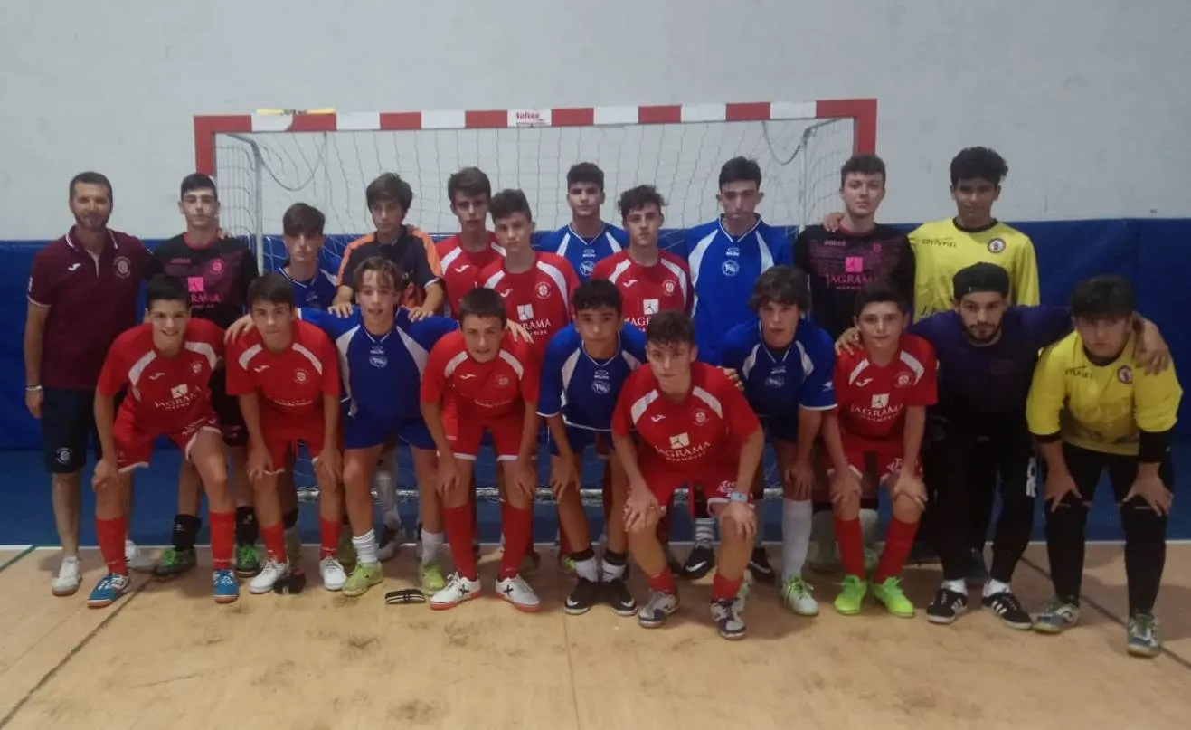 Foto 4 - El III Cadete se proclama campe&oacute;n del Torneo Internacional de Mondariz  