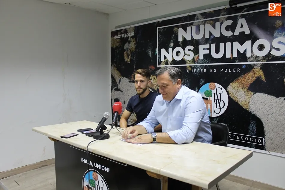 Foto 3 - Pablo Gonz&aacute;lez, Iv&aacute;n Calero, Sergio Molina y Junior, dispuestos a &ldquo;darlo todo por esta...