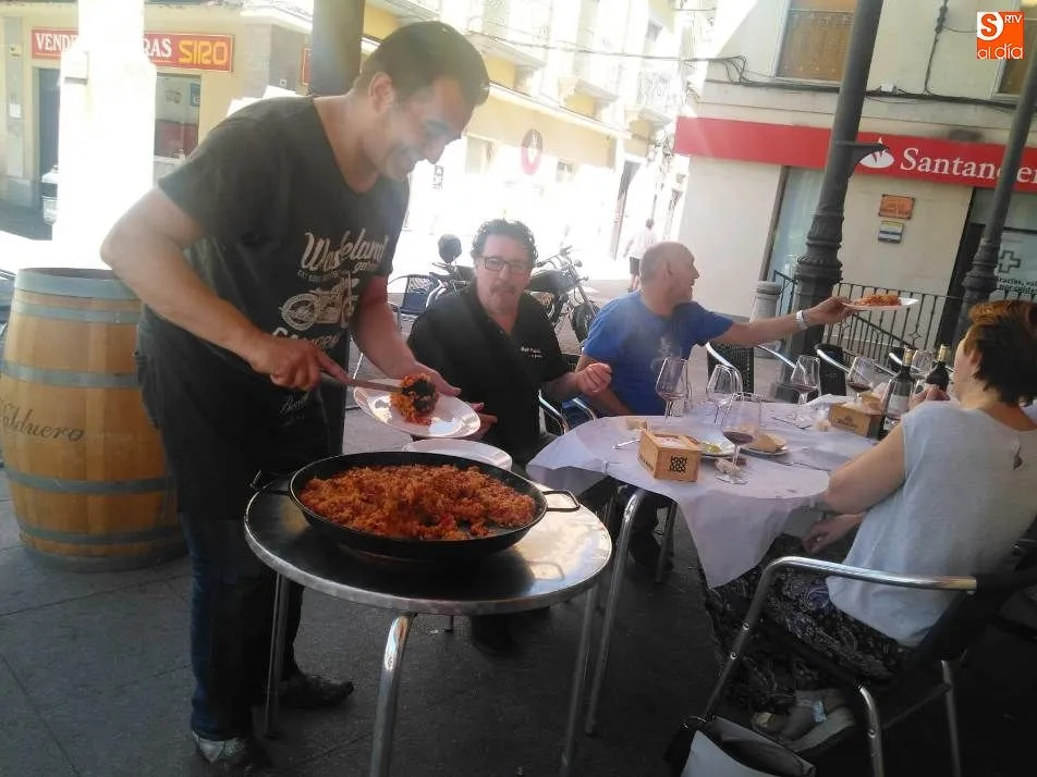 Foto 2 - Bodeguilla, Venecia y Pasaje festejan Santa Marta, patrona del turismo y la hosteler&iacute;a