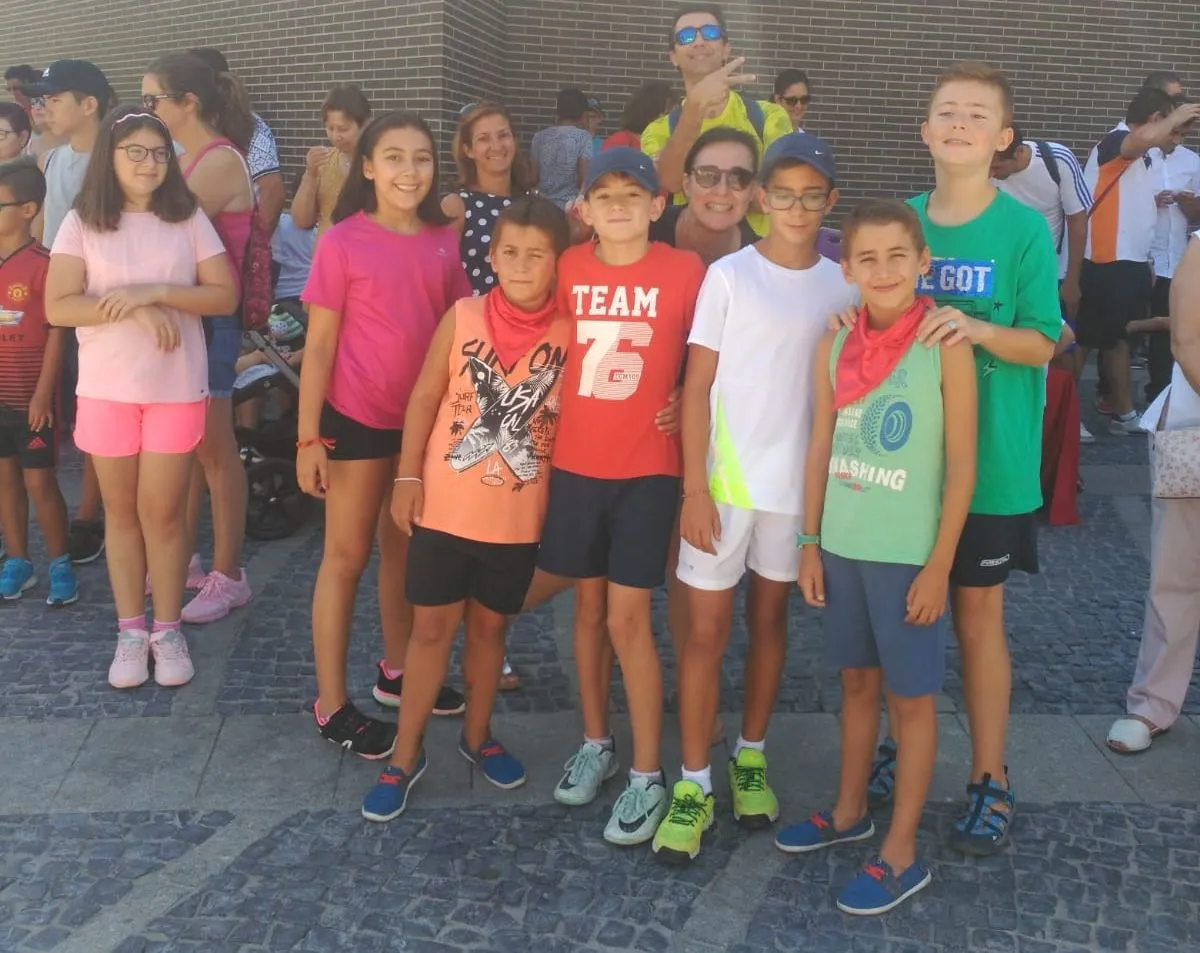 Foto 6 - Divertido encierro taurino infantil en la &uacute;ltima jornada festiva de Santa Marta