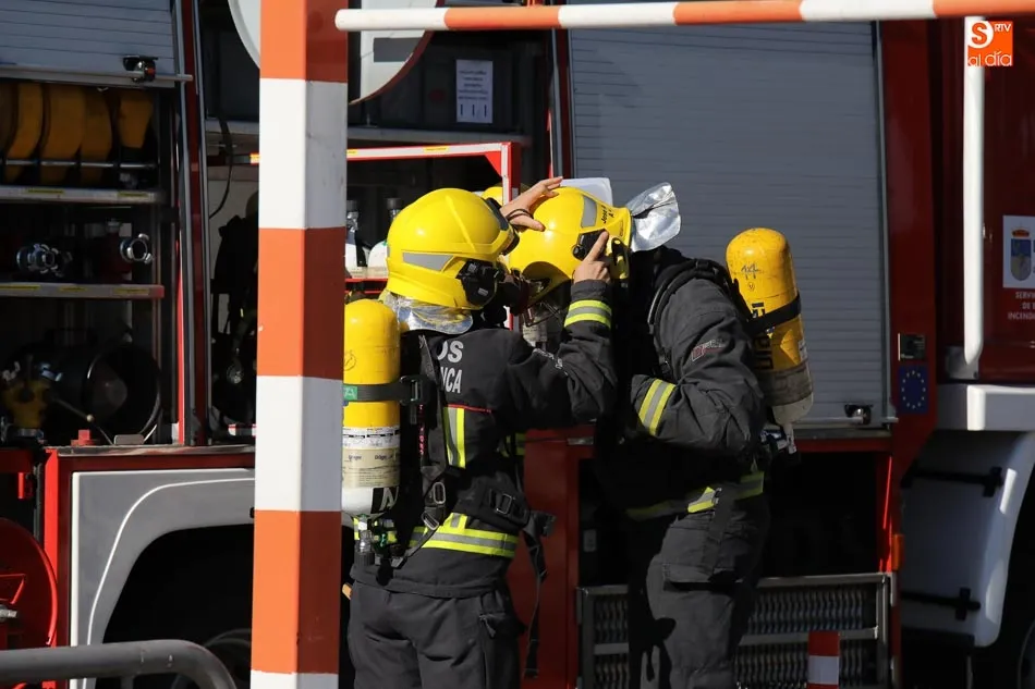 Foto 3 - El Centro Comercial El Tormes realiza con &eacute;xito un simulacro de evacuaci&oacute;n