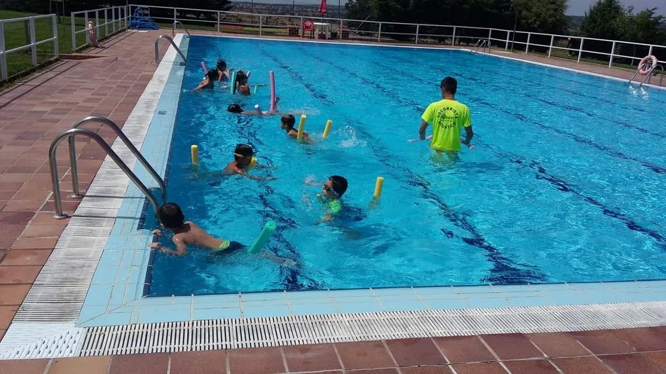 Foto 4 - Concluyen en Cip&eacute;rez los cursos de nataci&oacute;n con m&aacute;s de una veintena de participantes  