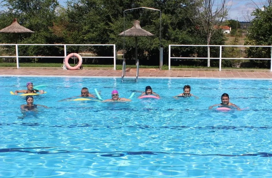 Foto 7 - Concluyen en Cip&eacute;rez los cursos de nataci&oacute;n con m&aacute;s de una veintena de participantes  