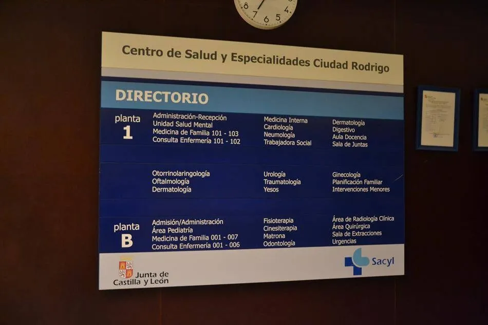 El PSOE denuncia que en agosto sólo habrá un día de consulta de Urología en el Centro de Salud  