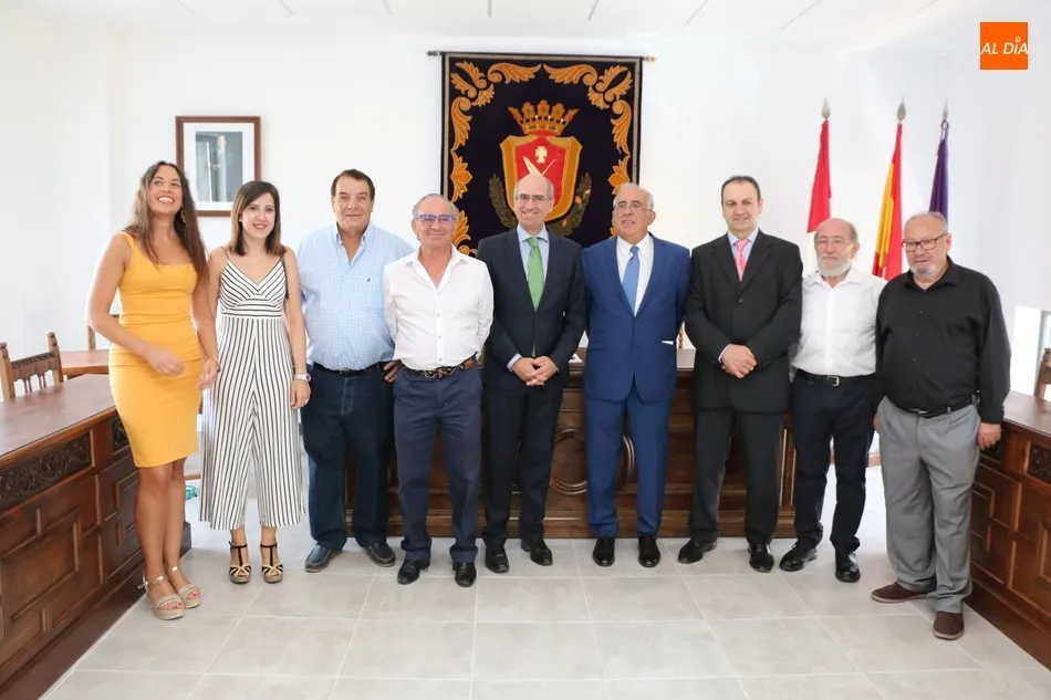Foto 7 - Vitigudino estrena Ayuntamiento tras m&aacute;s de un mill&oacute;n de euros de inversi&oacute;n  