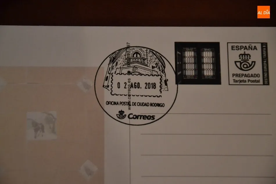 Foto 3 - Correos estrena un matasellos y una tarjeta postal prefranqueada de Ciudad Rodrigo  
