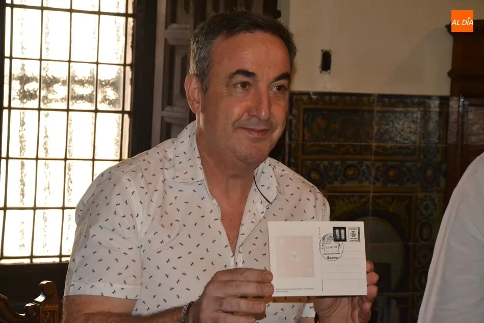 Foto 4 - Correos estrena un matasellos y una tarjeta postal prefranqueada de Ciudad Rodrigo  