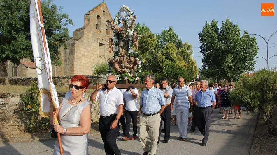 Numeroso público asistió a los actos tradicionales de Los Perdones / MARIBEL