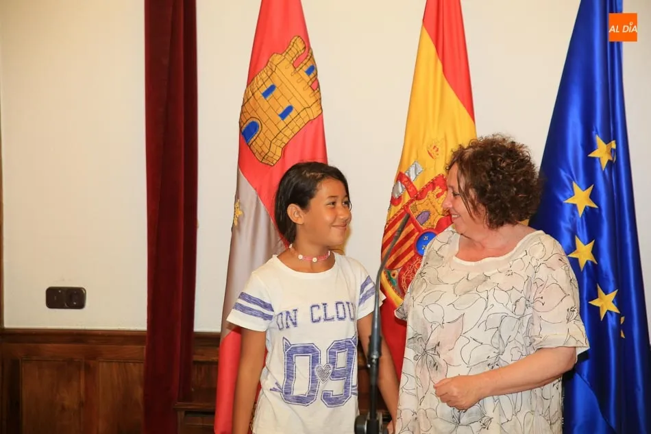 Foto 10 - La subdelegada del Gobierno recibe a los ni&ntilde;os saharauis de &lsquo;Vacaciones en Paz&rsquo;