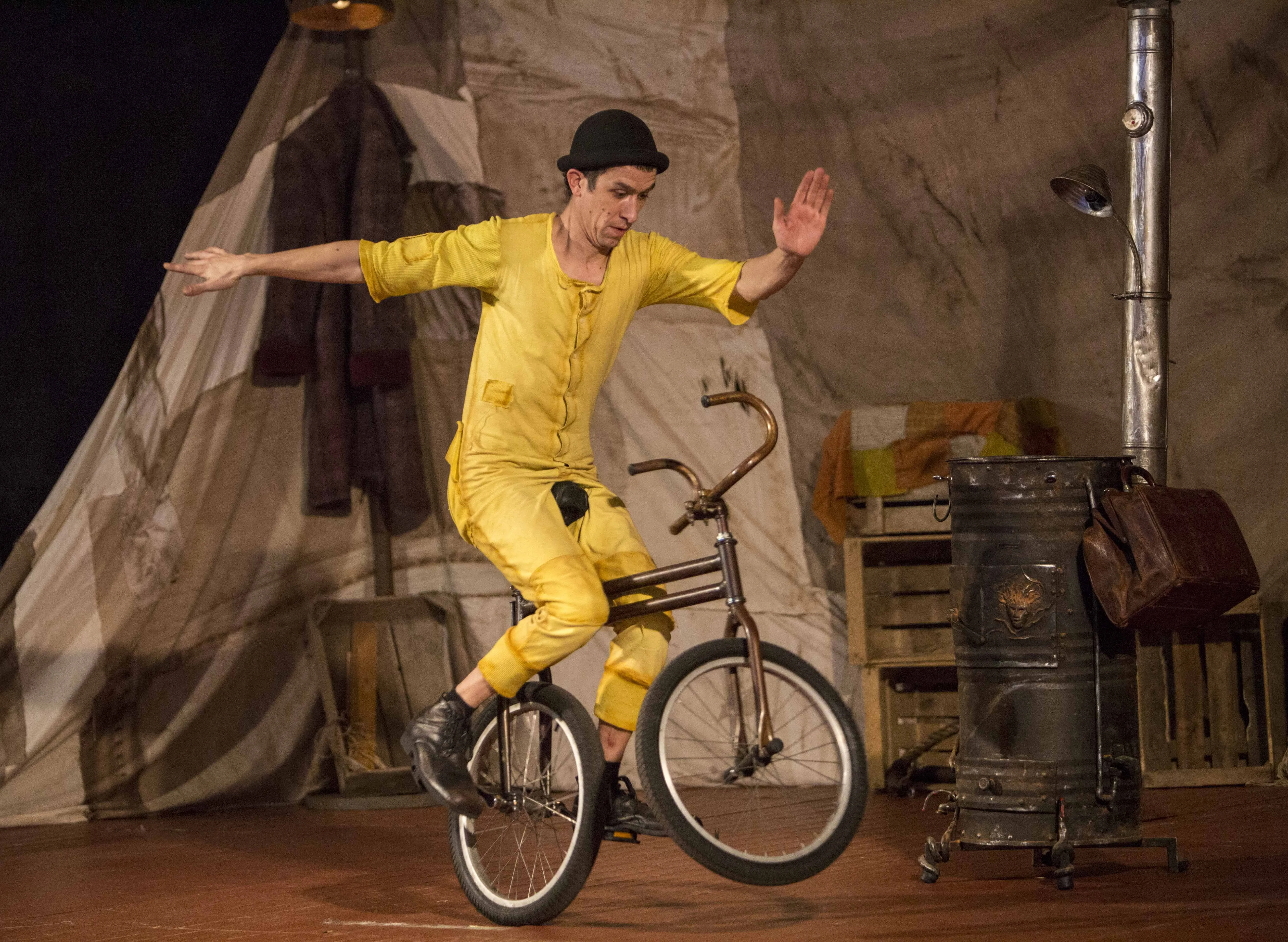Foto 2 - Imaginart, Kamaru, The Freak Cabaret Circus y Jean Phlilippe Kikolas, debutantes regionales en la...
