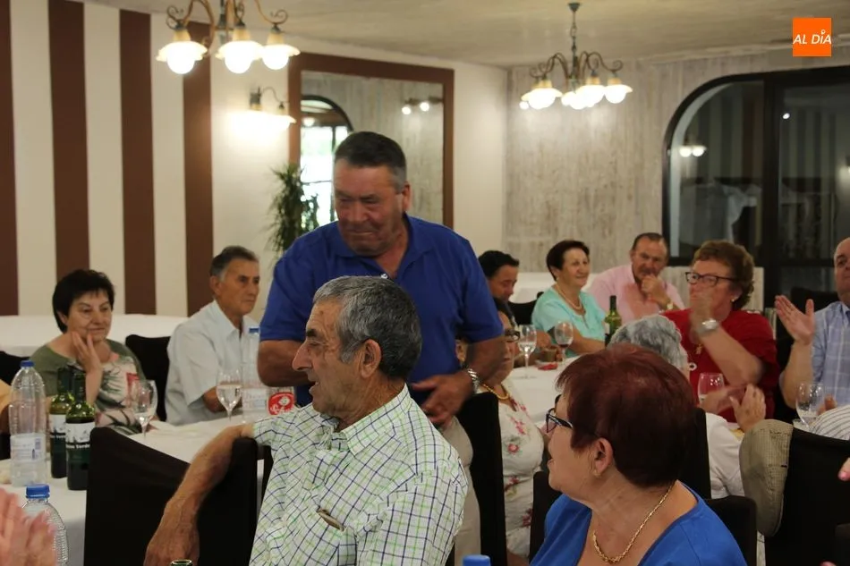Foto 9 - La Asociaci&oacute;n de Mayores celebra su fiesta anual con una comida en el Restaurante El Quijote  