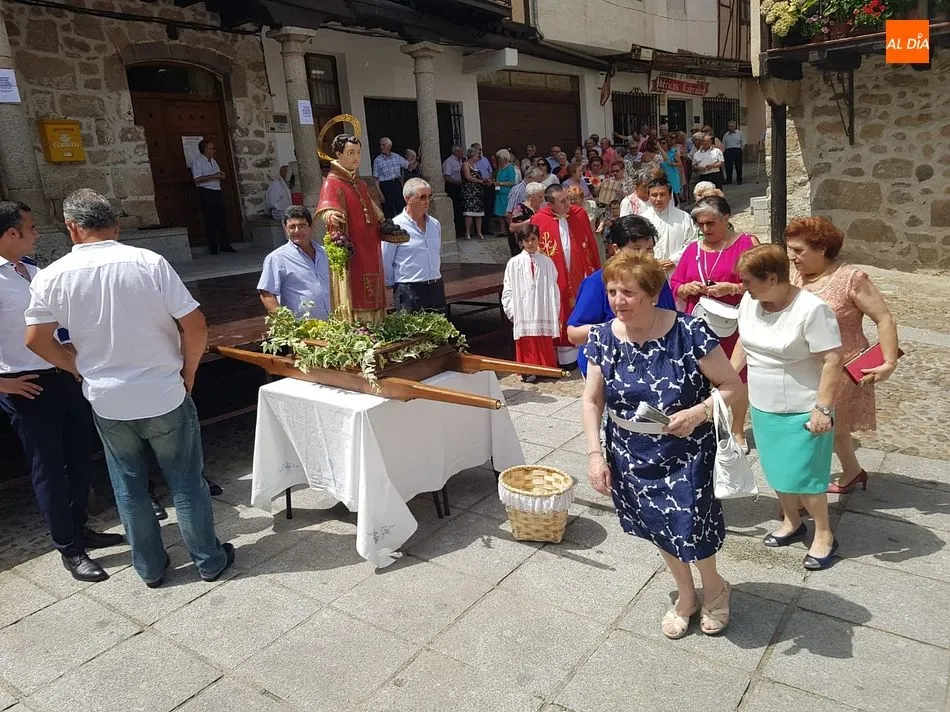 Foto 6 - San Esteban inicia el mes con su fiesta chica, certamen de pintura y flamenco