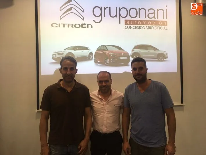 Foto 6 - Grupo Nani se convierte en patrocinador del C.D. Alba de Tormes CF para las pr&oacute;ximas dos temporadas