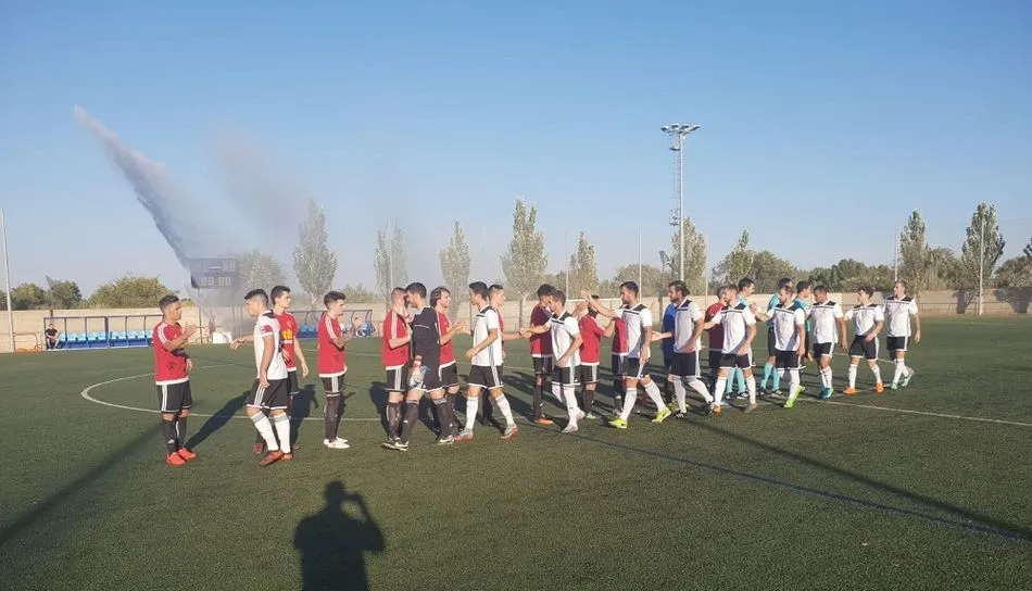 Foto 6 - El Salamanca UDS cae &lsquo;in extremis&rsquo; ante el AD San Juan de Tercera aragonesa en Zaragoza (2-1)
