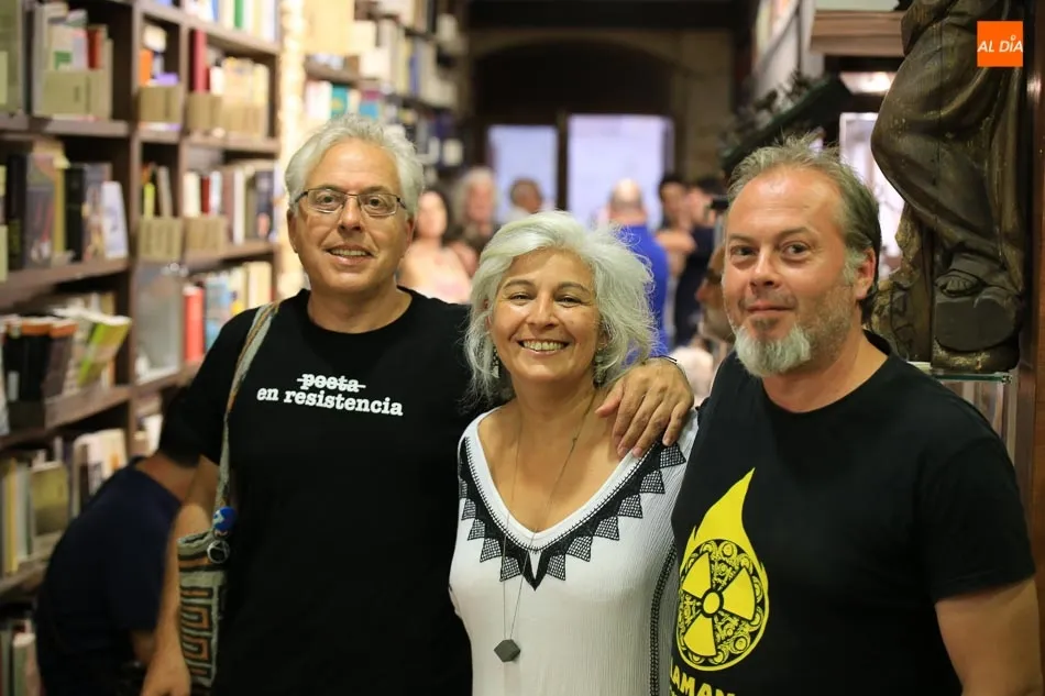 Foto 5 - Encuentro po&eacute;tico con un interesante recital en La Nave