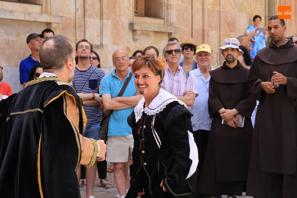 Foto 6 - Ruta teatralizada por los rincones que ambientan &lsquo;Los manuscristos de Salamanca&rsquo;