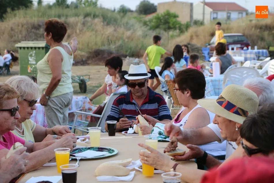 Foto 7 - Las fiestas de Los Perdones dejan a los vecinos de Cerralbo el mejor sabor de boca  