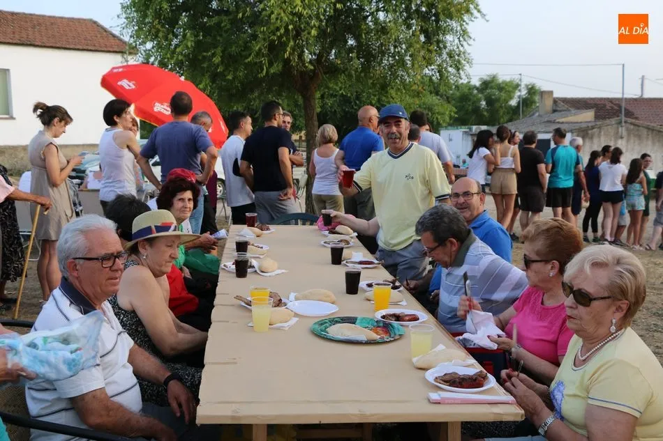 Foto 5 - Las fiestas de Los Perdones dejan a los vecinos de Cerralbo el mejor sabor de boca  