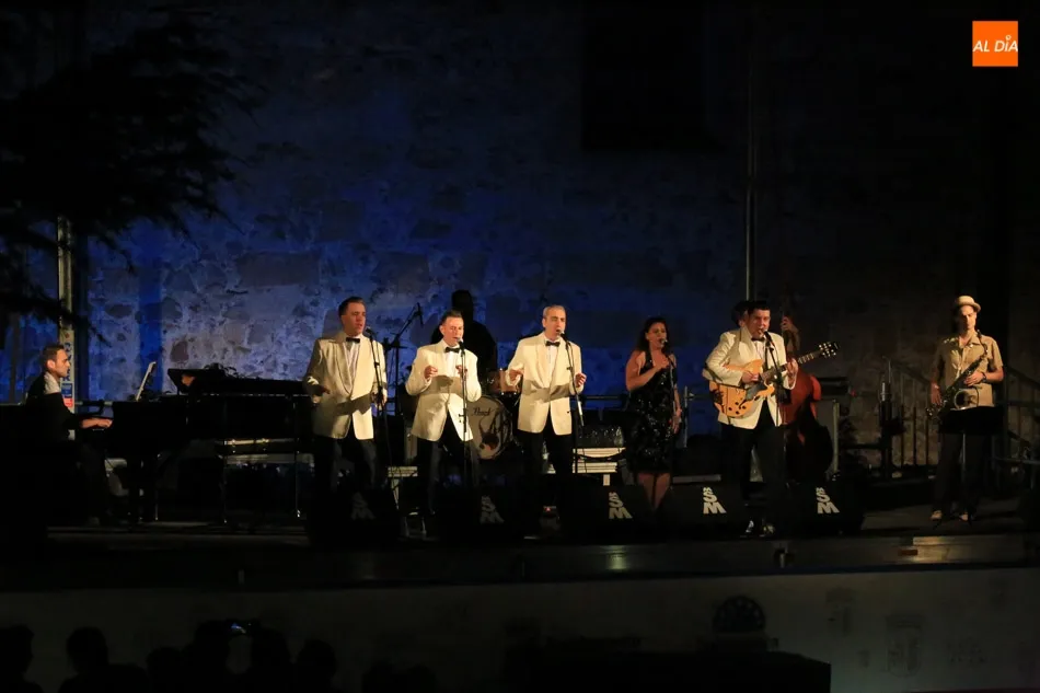 Foto 2 - The Velvet Candles llevan sus voces corales a los Jardines de Santo Domingo