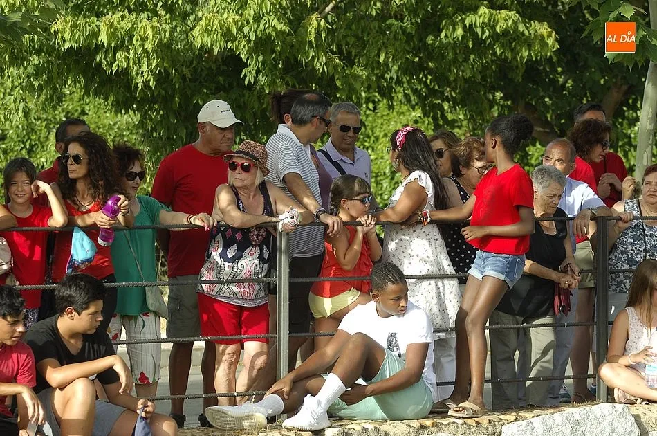 Foto 6 - Sancti-Sp&iacute;ritus, a tope de p&uacute;blico para disfrutar de la V Fiesta Juvenil  