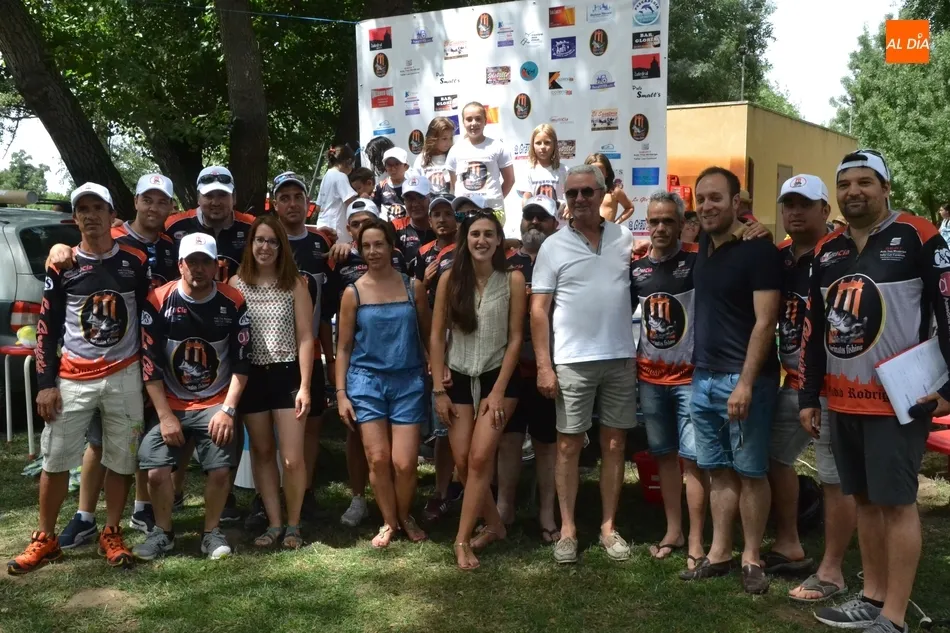 Foto 10 - El concurso de pesca supera el list&oacute;n de los 200 participantes con bajas cifras de capturas  