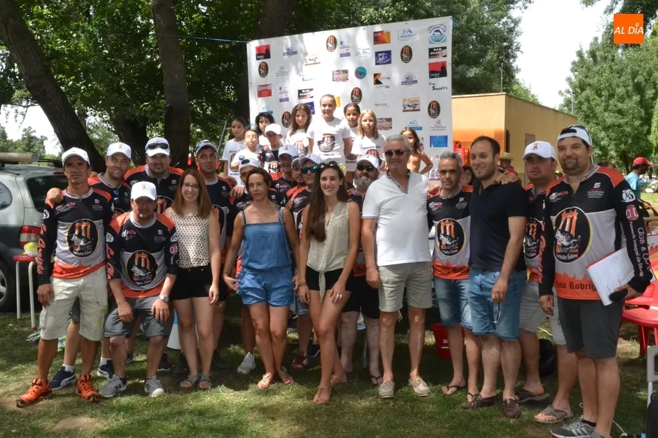 Foto 9 - El concurso de pesca supera el list&oacute;n de los 200 participantes con bajas cifras de capturas  