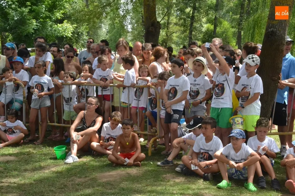 Foto 6 - El concurso de pesca supera el list&oacute;n de los 200 participantes con bajas cifras de capturas  