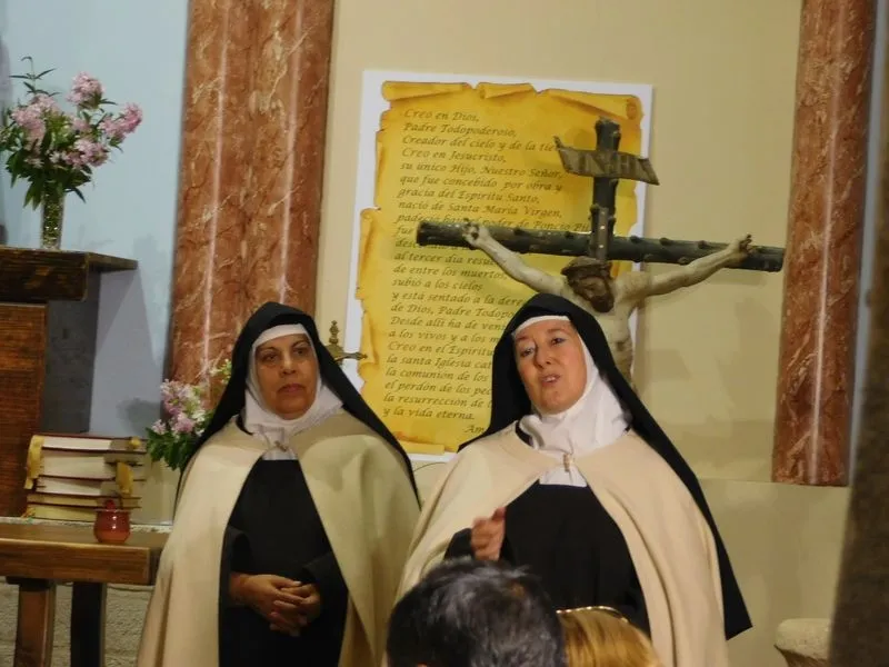 Foto 4 - Los vecinos de Santiz reciben a &lsquo;Teresa, la jardinera de la luz&rsquo; en San Miguel Arc&aacute;ngel&nbsp;  