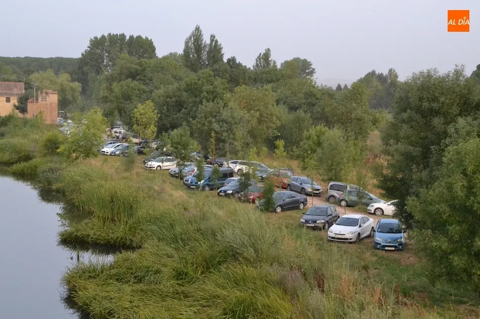 Foto 2 - El Pic&oacute;n, hasta los topes de usuarios y coches  