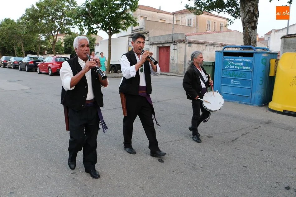 Foto 8 - El Primer Encuentro Folcl&oacute;rico uni&oacute; a decenas de artistas tradicionales en una innovadora...