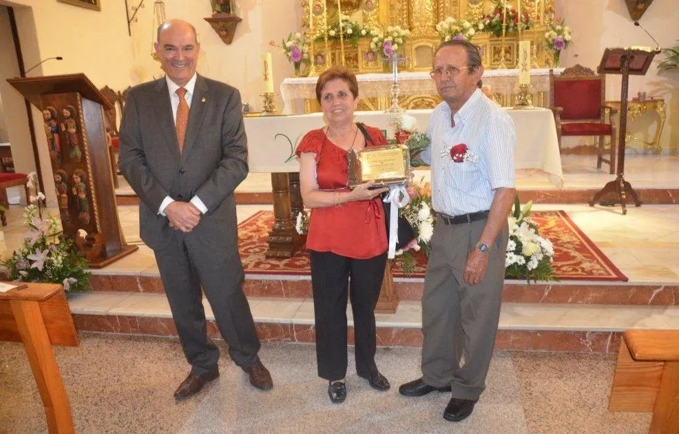 Foto 10 - Un total de 37 matrimonios festejan sus Bodas de Oro en la gran reuni&oacute;n de mayores de la comarca  