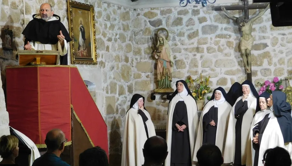 Uno de los momentos de la representación de la obra en Galindo y Perahuy