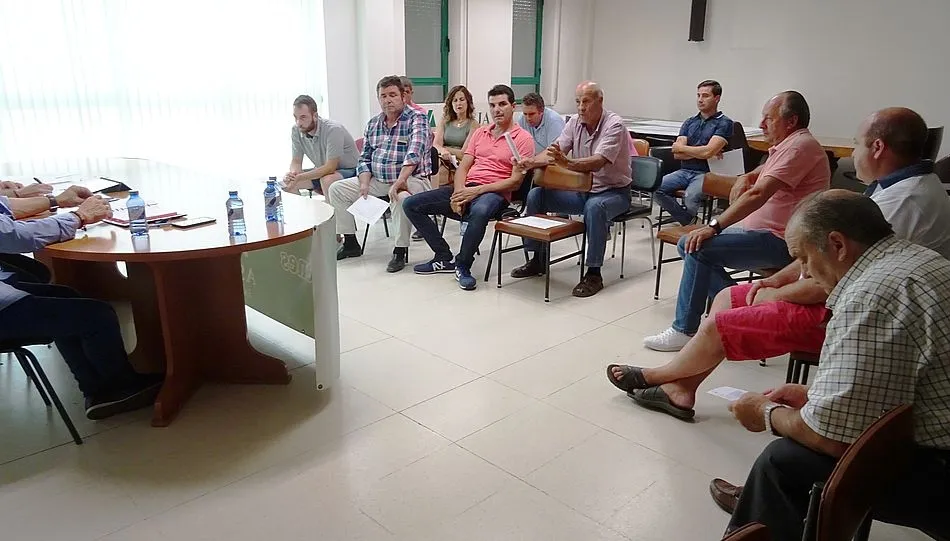 Ganaderos de ibérico, durante la reunión en Asaja Salamanca