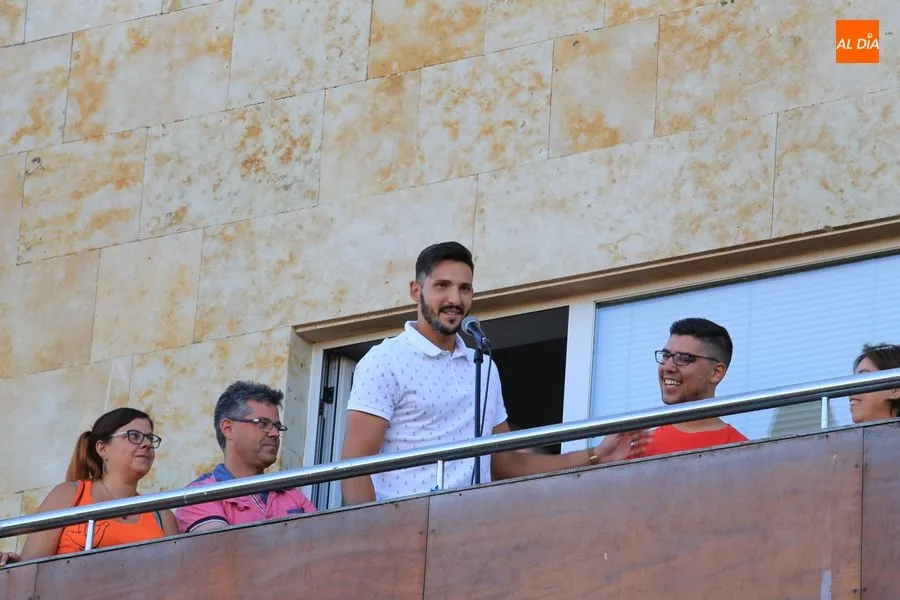 Foto 3 - Daniel&nbsp;Chamorro da el pistoletazo de salida a las fiestas de Do&ntilde;inos con un preg&oacute;n emotivo y...