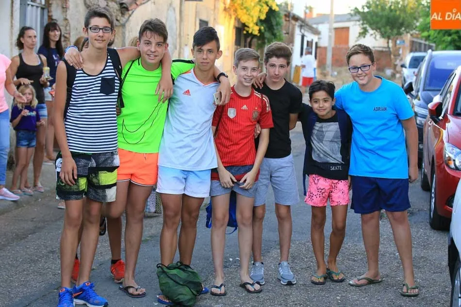 Foto 6 - Daniel&nbsp;Chamorro da el pistoletazo de salida a las fiestas de Do&ntilde;inos con un preg&oacute;n emotivo y...